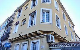 Hotel Araur